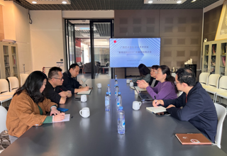 公司动态丨太阳成集团tyc7111cc与校国际教育交流中心召开“教育国际化2.0”发展规划商谈会